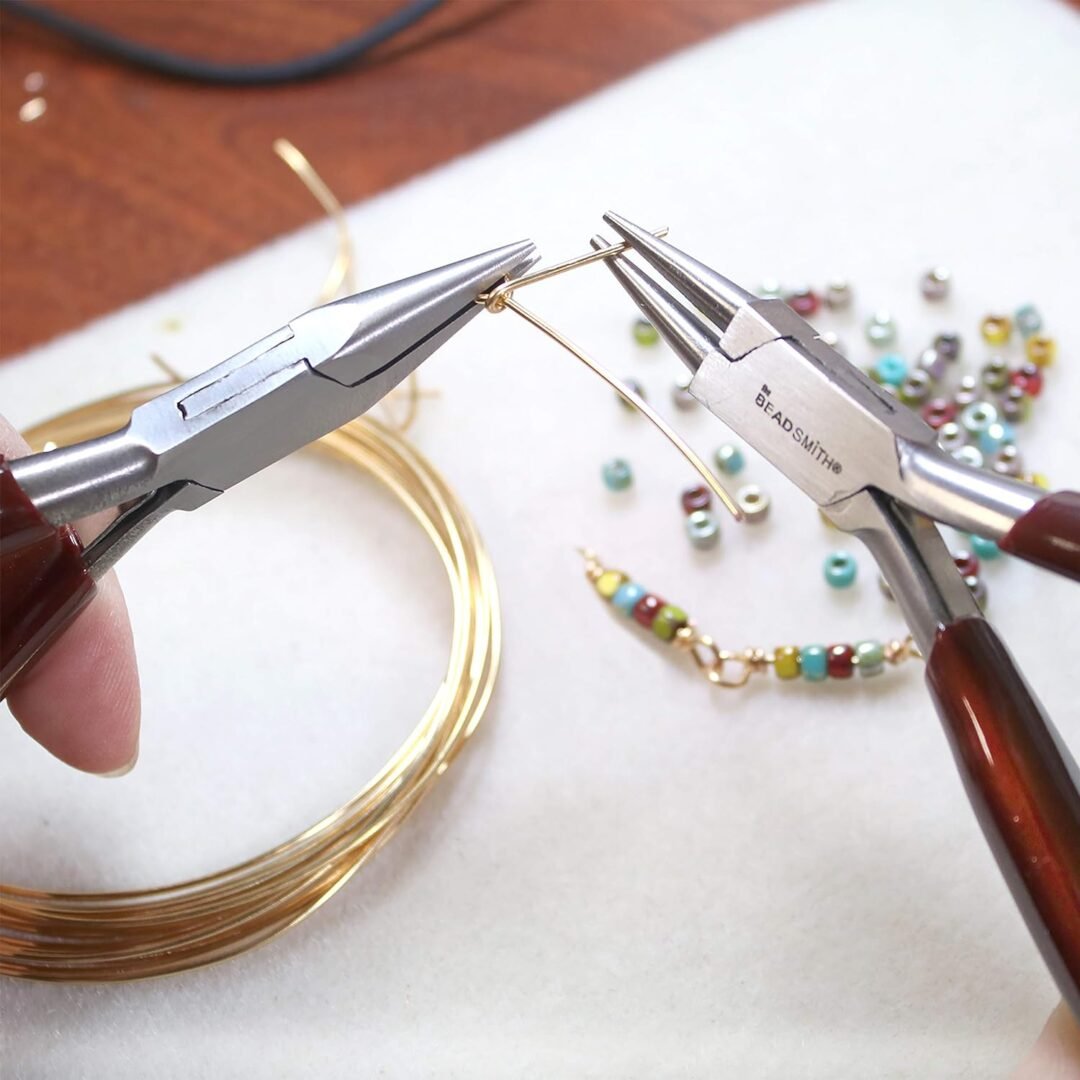The Beadsmith Bent Chain Nose Pliers - Image 4